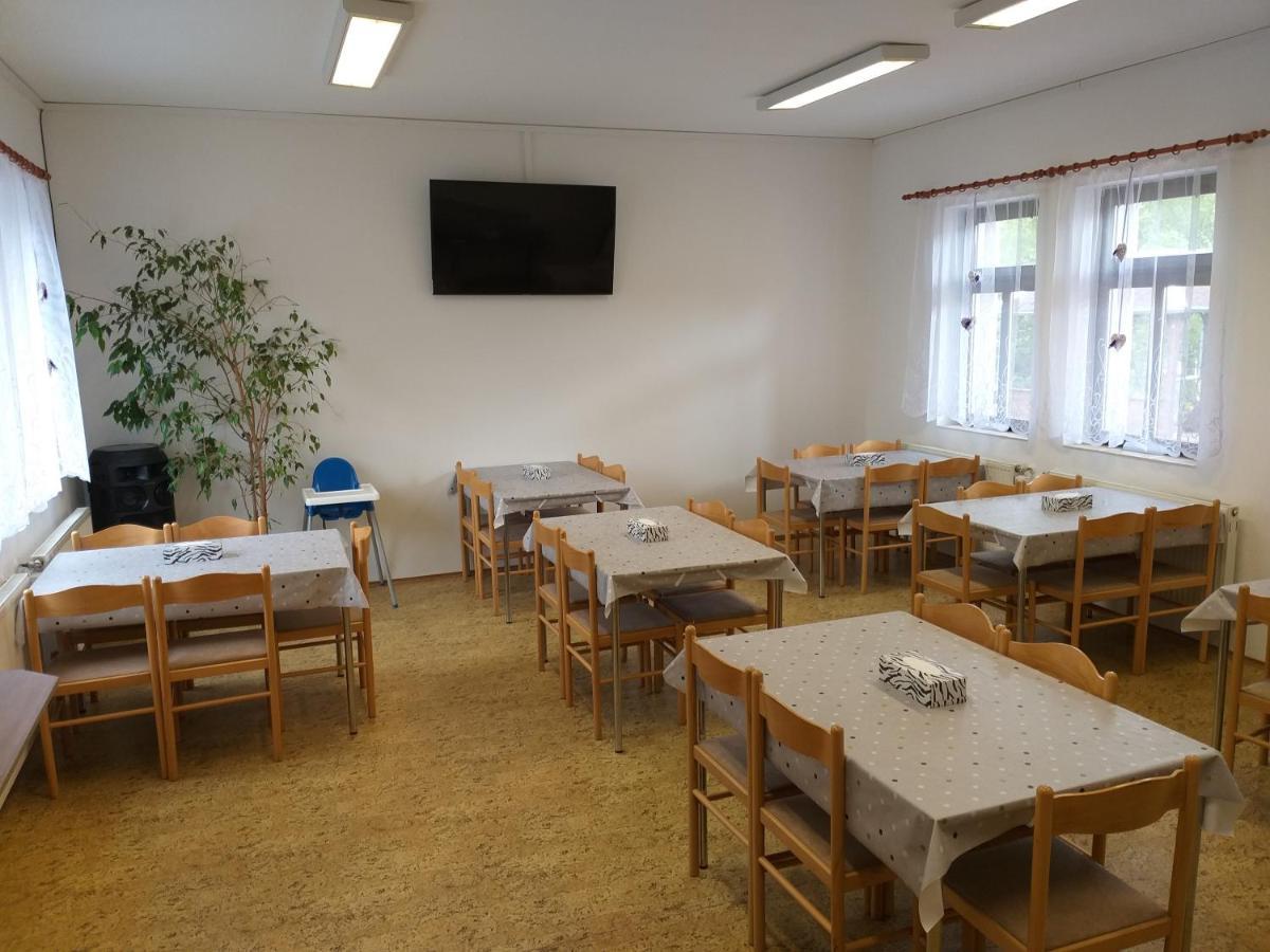 U Pohody Hotel Kovarska Bagian luar foto