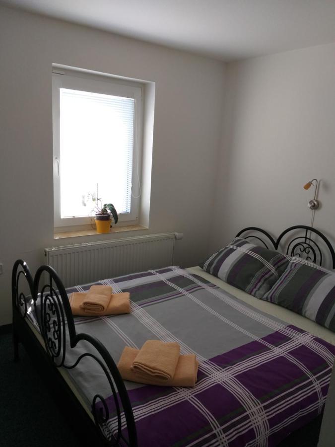 U Pohody Hotel Kovarska Bagian luar foto