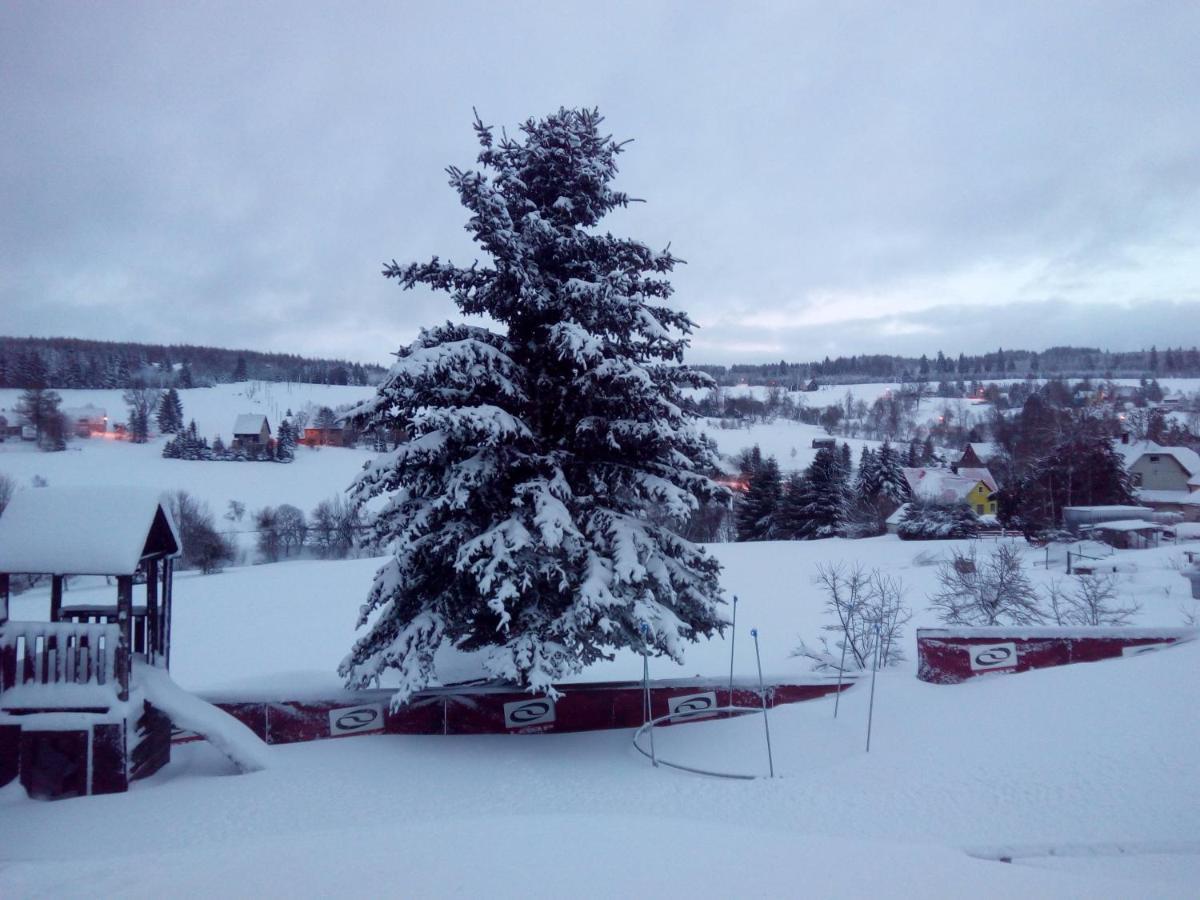 U Pohody Hotel Kovarska Bagian luar foto