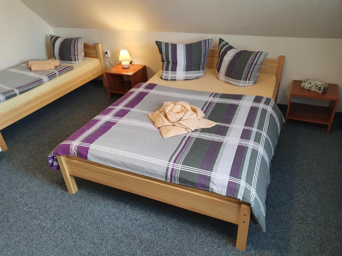 U Pohody Hotel Kovarska Bagian luar foto