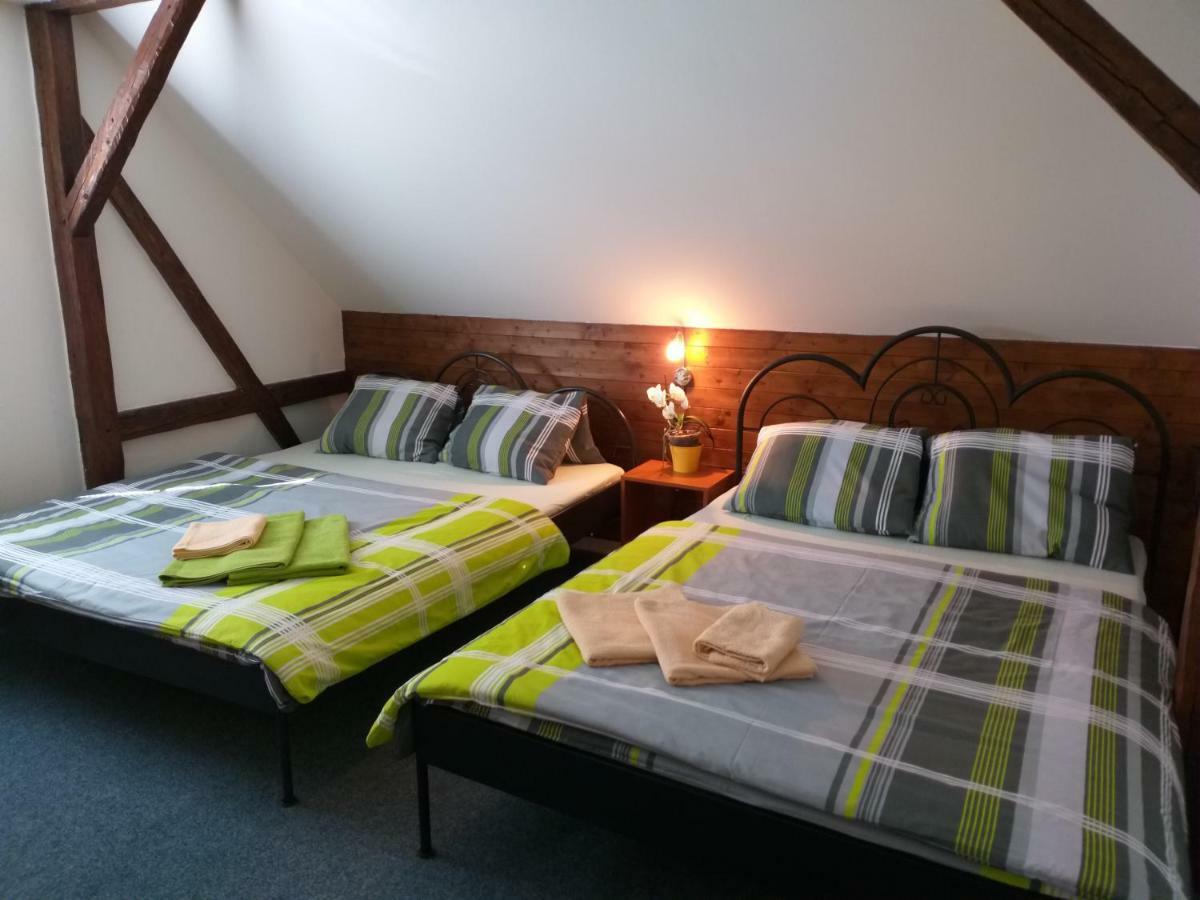 U Pohody Hotel Kovarska Bagian luar foto